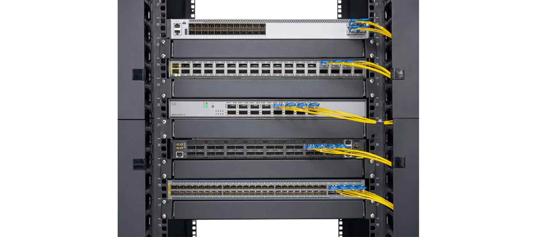 LQ-CW40-FR4C QSFP+ 40 Гбит/с 1310 нм 2 км DOM дуплексный LC/UPC SMF оптический трансивер модуль